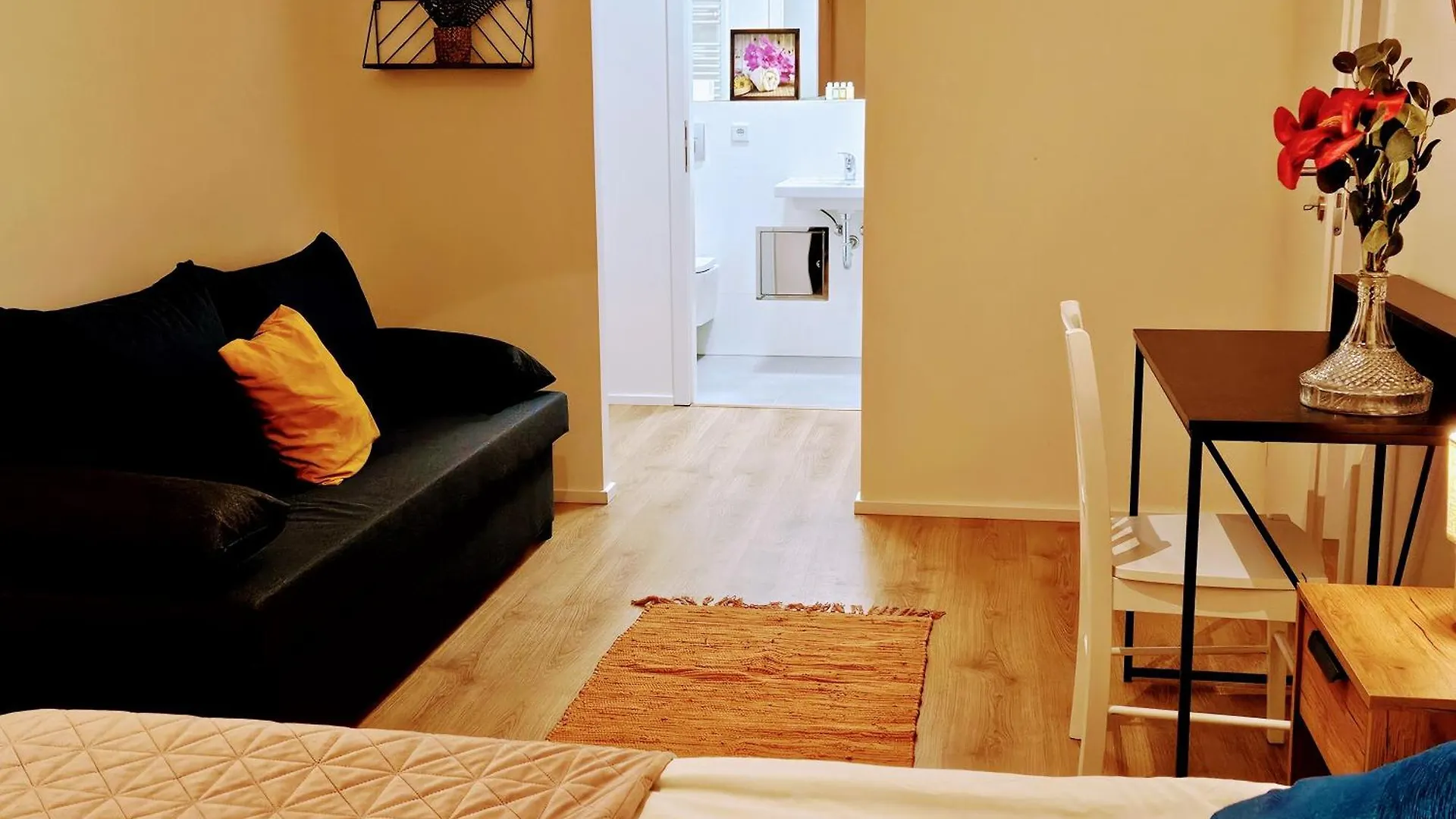 Apartment Live-Inn Prague 2 Bdr Family Suite For 1-8 Guests, 20 Mins To Center, Lift, Gym, Reception, Parking, Roof Terrace, Game & Party