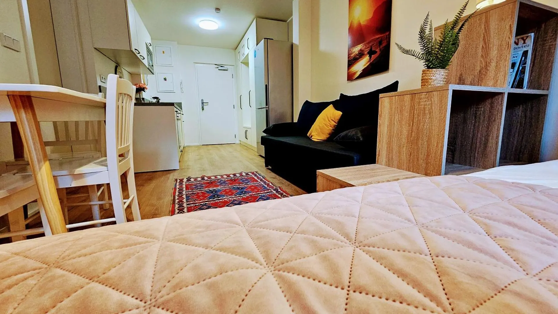 Apartment Live-Inn Prague 2 Bdr Family Suite For 1-8 Guests, 20 Mins To Center, Lift, Gym, Reception, Parking, Roof Terrace, Game & Party