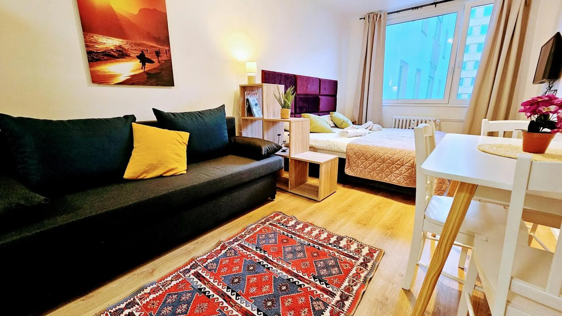 Live-Inn Prague 2 Bdr Family Suite For 1-8 Guests, 20 Mins To Center, Lift, Gym, Reception, Parking, Roof Terrace, Game & Party